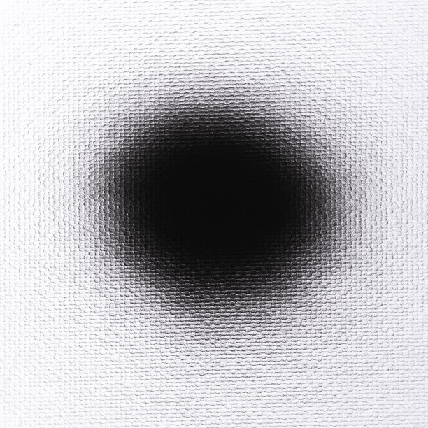 黑色油墨形状上的水彩纸纹理背景图片下载