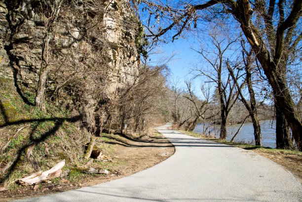 法国宽河路图片下载