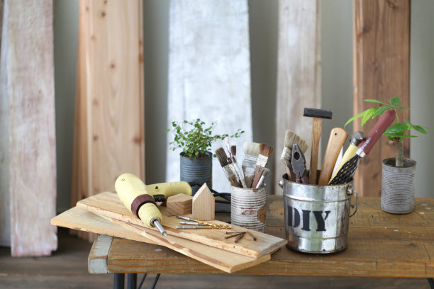 DIY木工工具和木材图片下载
