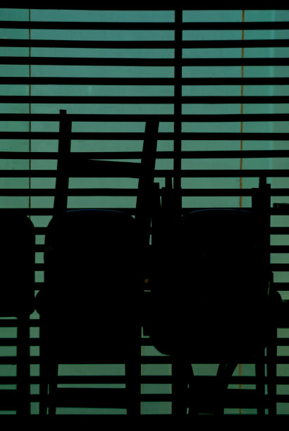 椅子的剪影图片下载