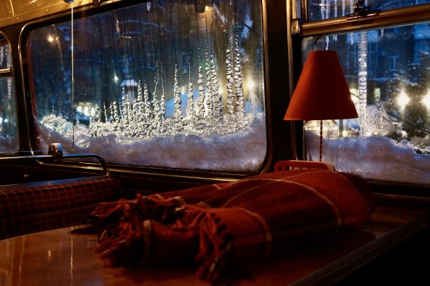 舒适的晚上图片下载