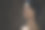 在黑色背景前戴着帽子的人体模型图片下载