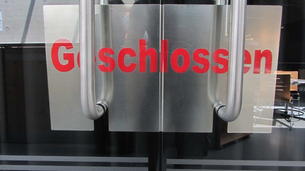 封闭的企业或公司图片下载