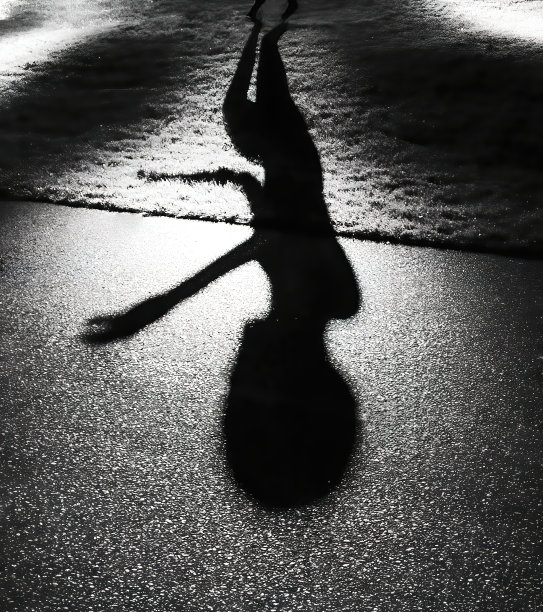 外星人入侵-阴影概念图片下载