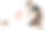 现代女性办公桌，舒适的家庭办公室和睡觉的猫。电脑，咖啡和蛋白糖霜放在一条薄毯子上。简约的经营理念，健康的生活方式，平面布局，选择性专注，图片下载