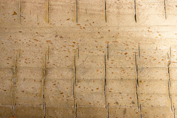 有镂空痕迹的石墙图片下载