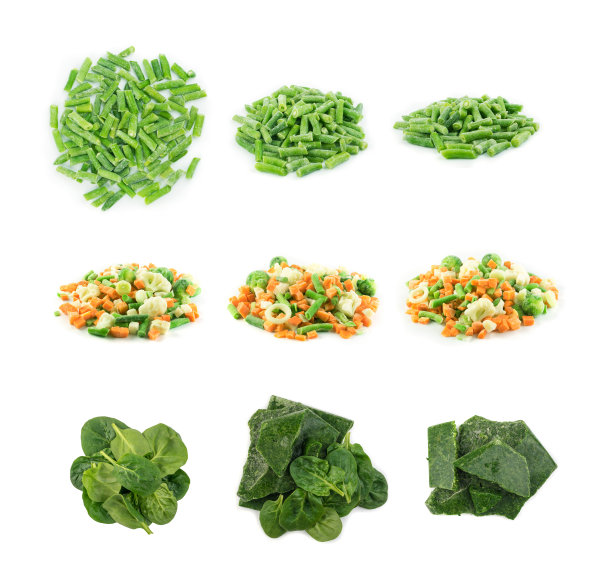 白色背景分离的冷冻混合蔬菜图片下载