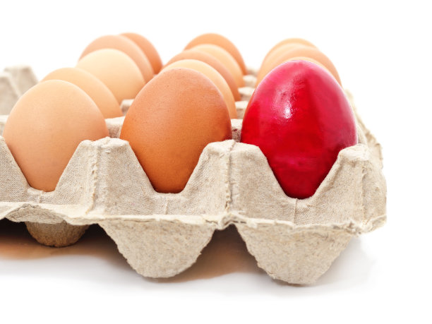 一组彩蛋和一个复活节彩蛋。图片下载