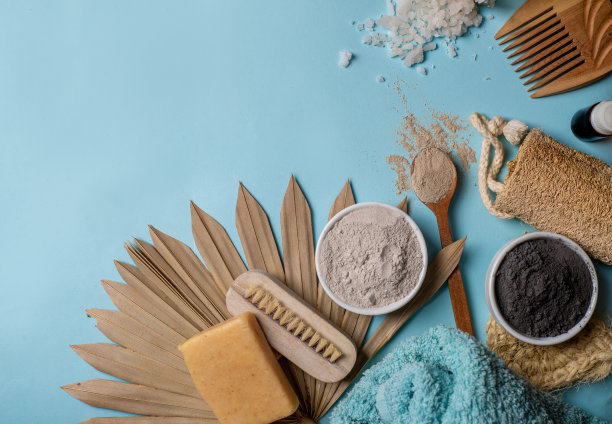 水疗概念。身体护理的有机物品。平躺与文本空间图片下载