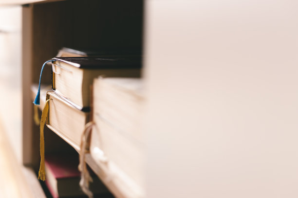 旧书的丝带标记图片下载