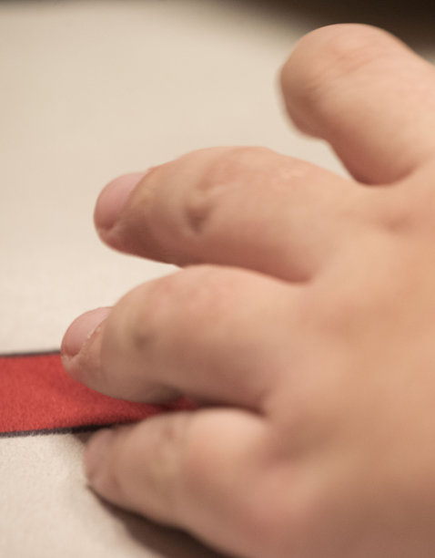 用手和手指去触摸和感觉图片下载