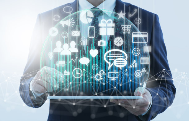 市场营销和技术。商务人士使用平板电脑。图片下载