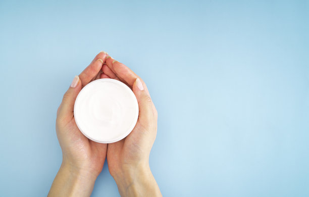 保湿霜图片下载