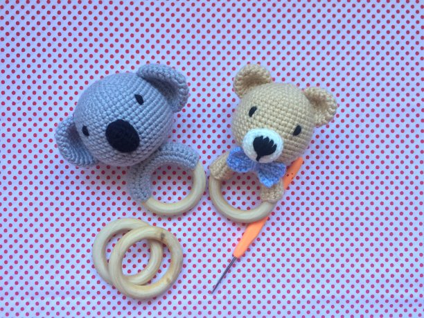 婴儿摇铃手工制品图片下载