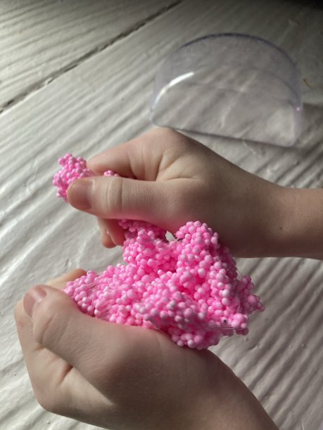 粉红色的泡沫图片下载