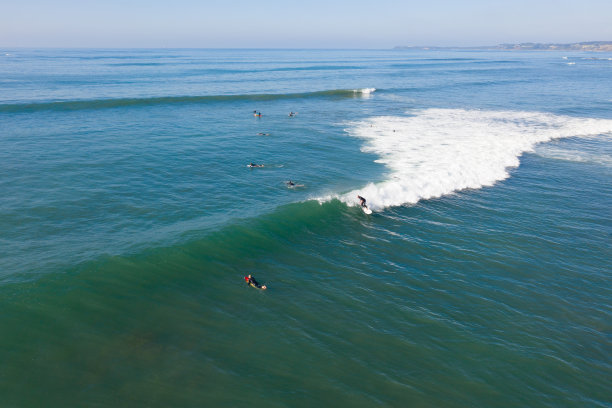 冲浪航拍莫宁顿半岛维多利亚图片下载