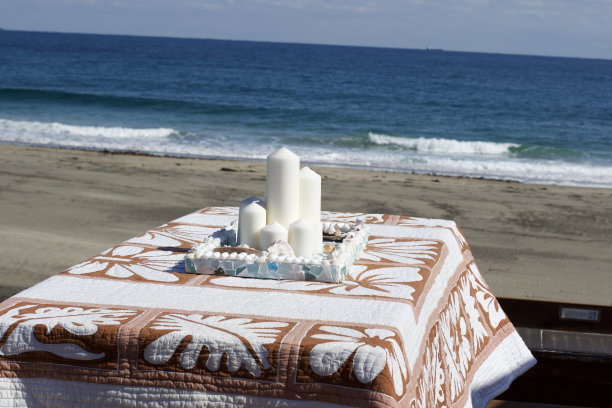 海玻璃也被称为海玻璃，它们是展示托盘图片下载