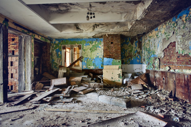 废弃的旧建筑图片下载