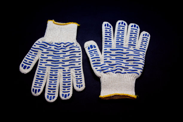 带橡胶保护层的新型工作手套图片下载