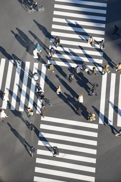 日本东京，人们来来往往的地方图片下载
