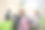 年轻的创意影响者在线直播农业示范。图片下载