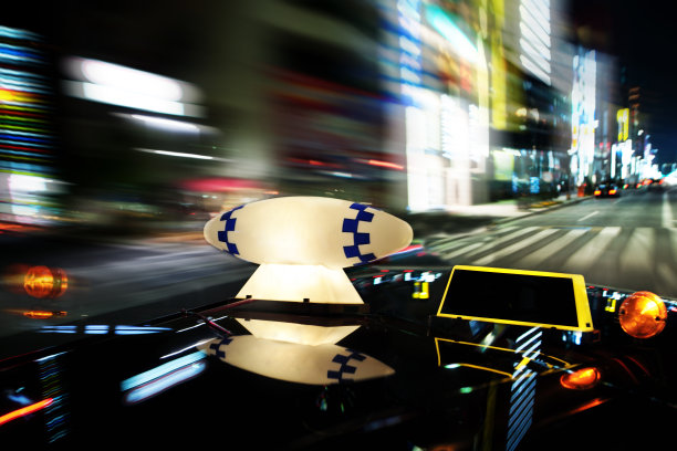 晚上在城里打的。东京城市图片下载