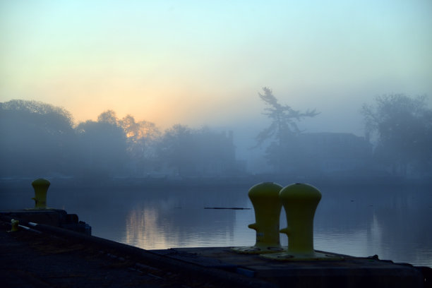 码头的日出图片下载