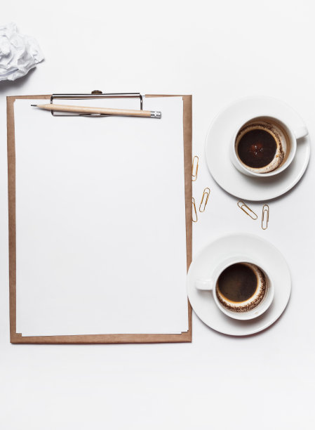 创造性的危机。观念紧张，心理困扰和观念缺失。平铺，俯视图图片下载