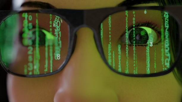 智能眼镜和现实概念与Matix屏幕。虚拟技术。近距离观察被统计数据和苹果分析所包围的眼睛图片下载