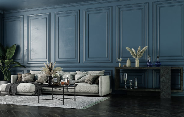 以古典墙为背景的软垫家具的现代室内设计。图片下载