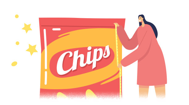 微小的女性角色用胶带测量巨大的芯片包装，用假产品展示营销技巧的女人图片下载