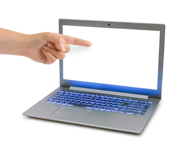 笔记本电脑和指向的手图片下载