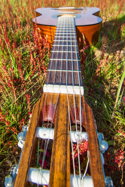 西班牙吉他图片下载