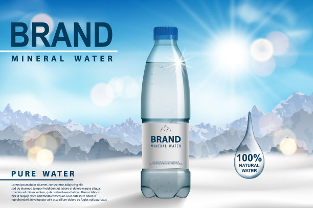 矿泉水AD塑料瓶上有雪图片下载
