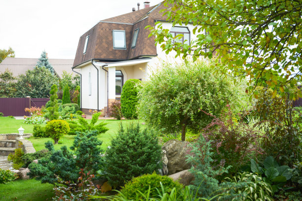 美丽的乡村别墅和花园图片下载