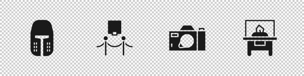 设置中世纪铁盔，图片和绳索屏障，摄影相机和玻璃展示图标。向量图片下载