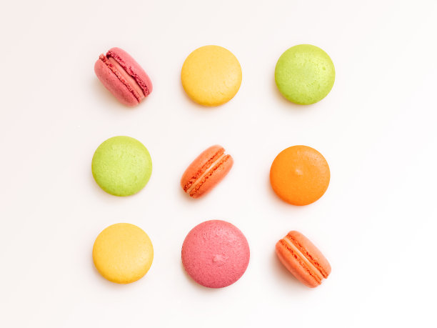 法式饼干平躺照片，极简风格图片下载