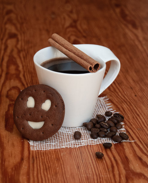 早上的咖啡和饼干。图片下载