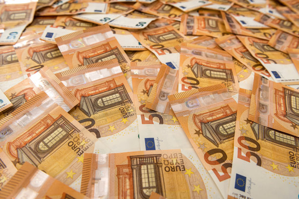 一堆50欧元钞票，富有金融理念图片下载