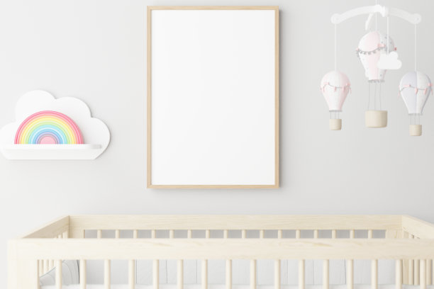 模拟海报框架在儿童房。图片下载