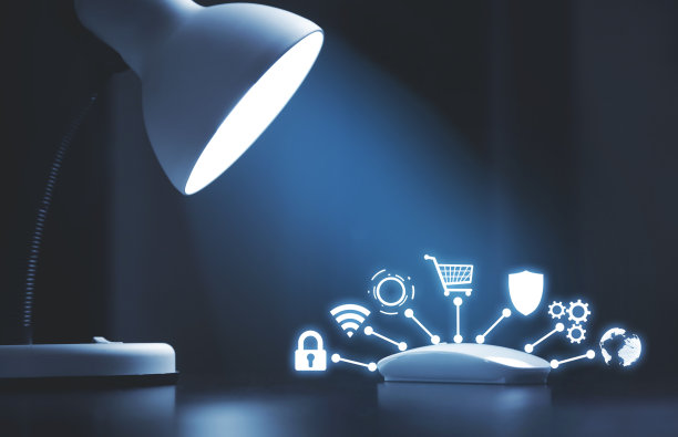 白色的电脑鼠标，灯光和图标。网络安全与保护图片下载