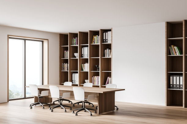 白色木质会议室，带窗户图片下载