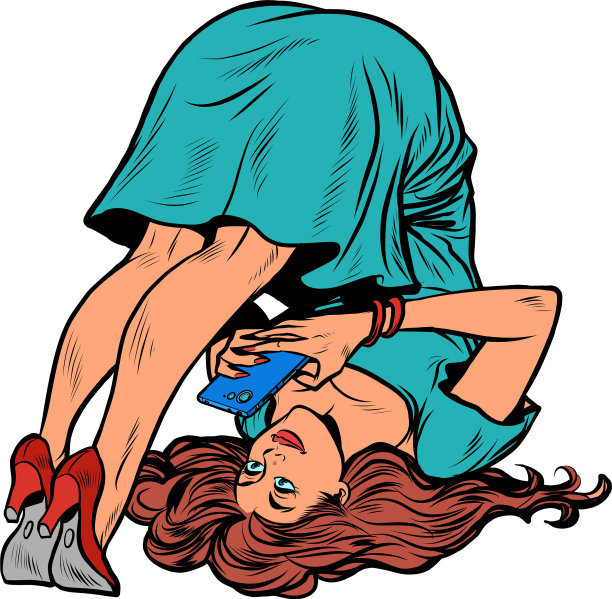 一个女人在做瑜伽，用智能手机交流图片下载