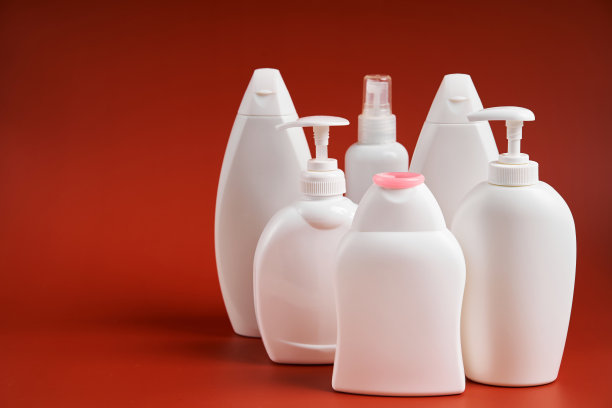 各种形状的空白白色肥皂制品塑料瓶图片下载