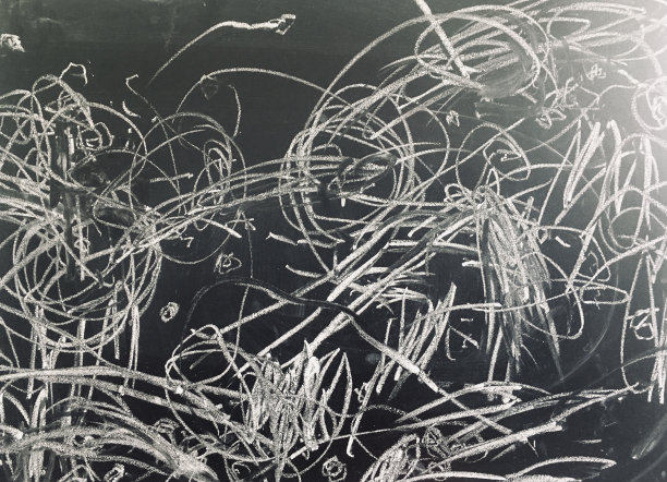 粉笔在黑板上的涂鸦图片下载