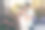 有趣的情侣在散步的家伙手掌盖女士的眼睛穿休闲衣服花园公园户外的照片图片下载