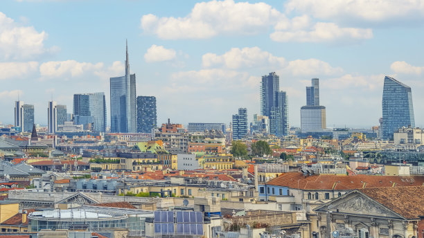 意大利米兰的现代建筑图片下载