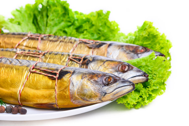 熏鱼盘靠近图片下载