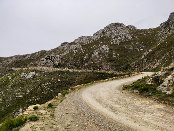 乡间的土路图片下载