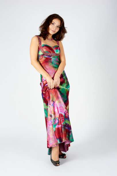 一个性感的年轻女士的全身照图片下载